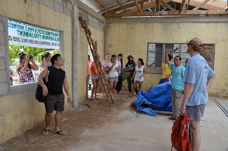 Bantayan_GESM_Aufbau_2014-15_36