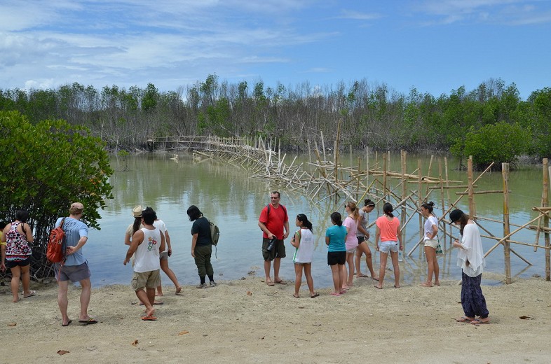 Bantayan_GESM_Aufbau_2014-15_42