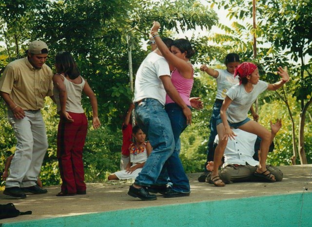 Images/nica_sel_170.jpg