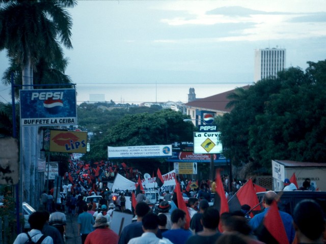 Images/nica_sel_207.jpg
